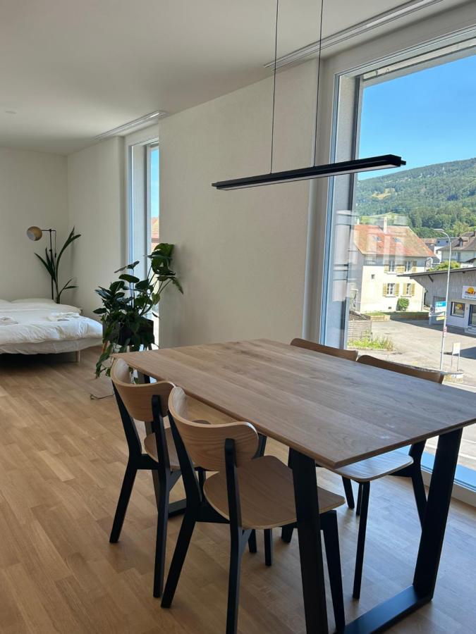 The R Apartment Passwang, Klima, Neu, Balkon, Parking Balsthal Luaran gambar